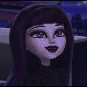 Meet your Posher, Kara